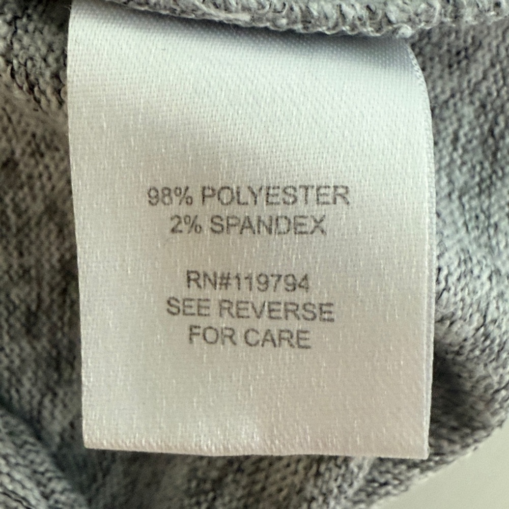 ONE WORLD Heather Gray Knit Top. Fall design SZ L. long sleeve. - Picture 4 of 12